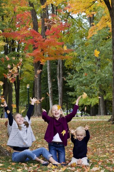 fall family portraits what to wear